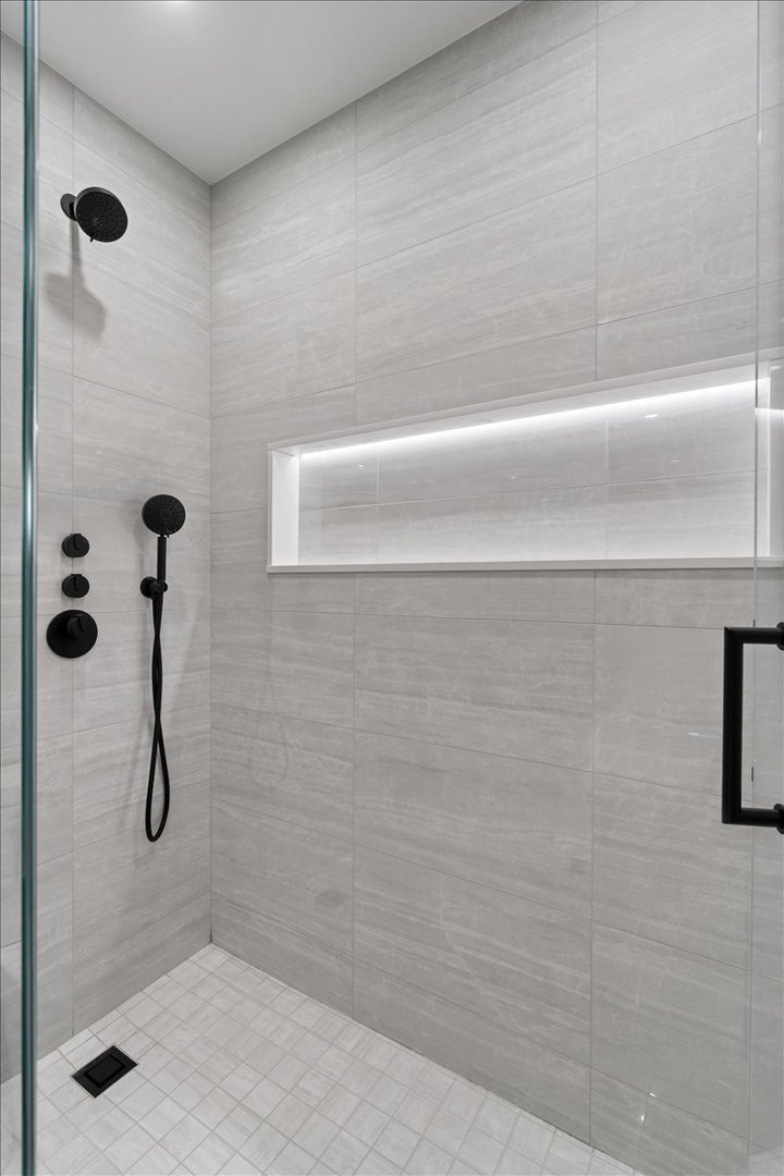 740 W Fulton Street Unit: 507