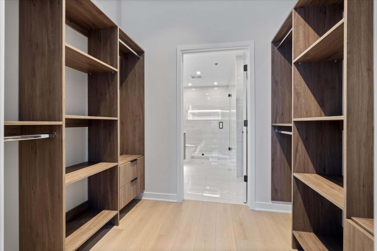 740 W Fulton Street Unit: 507