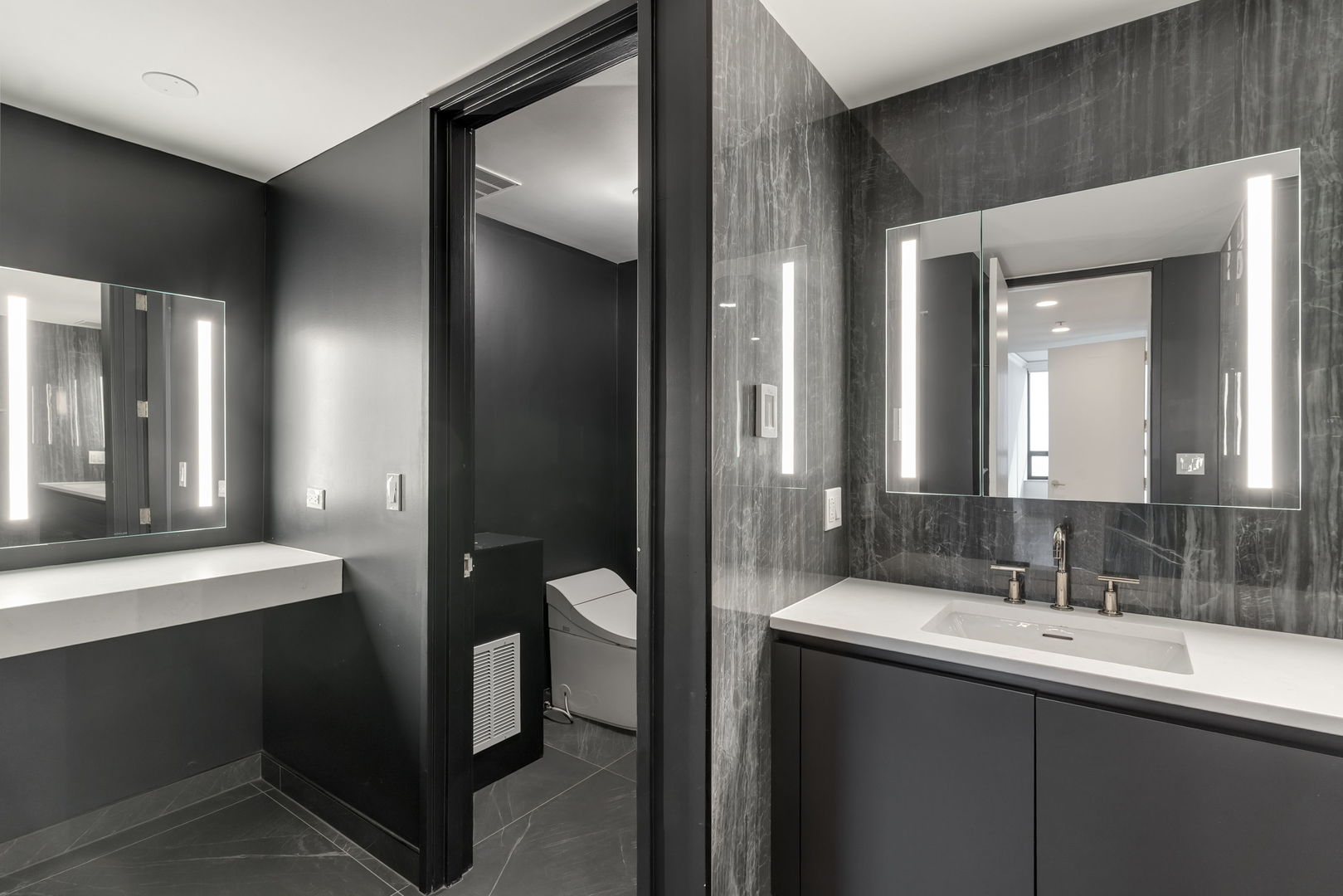 180 E Pearson Street Unit: 3502