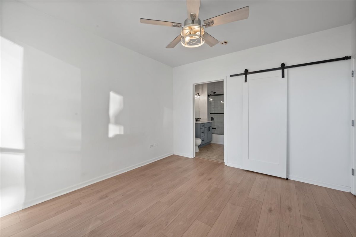 645 N Kingsbury Street Unit: 2003