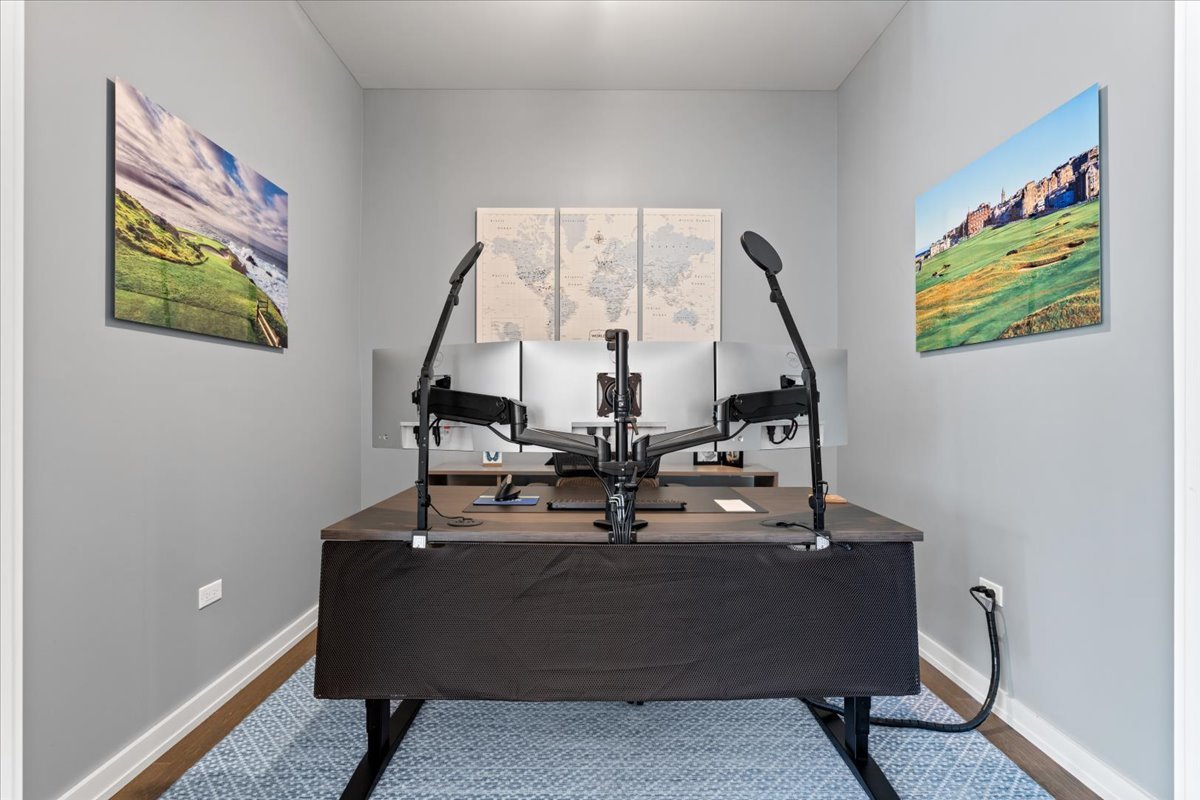 2753 N Hampden Court Unit: 3B