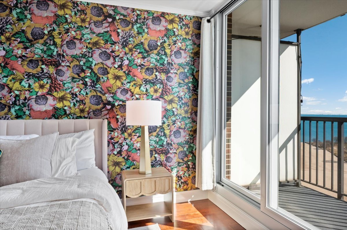 5855 N Sheridan Road Unit: 25G