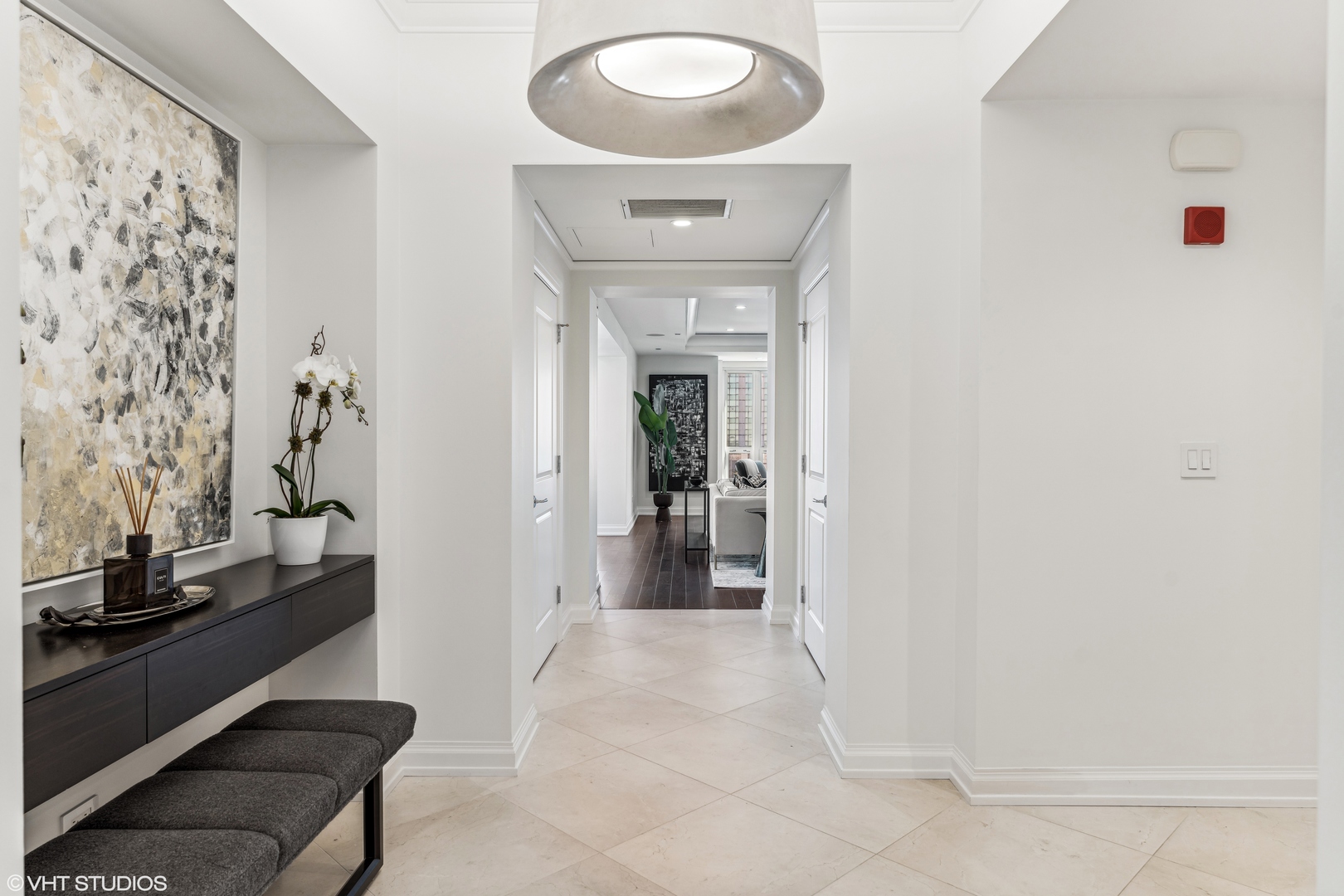 11 E Walton Street Unit: 4202