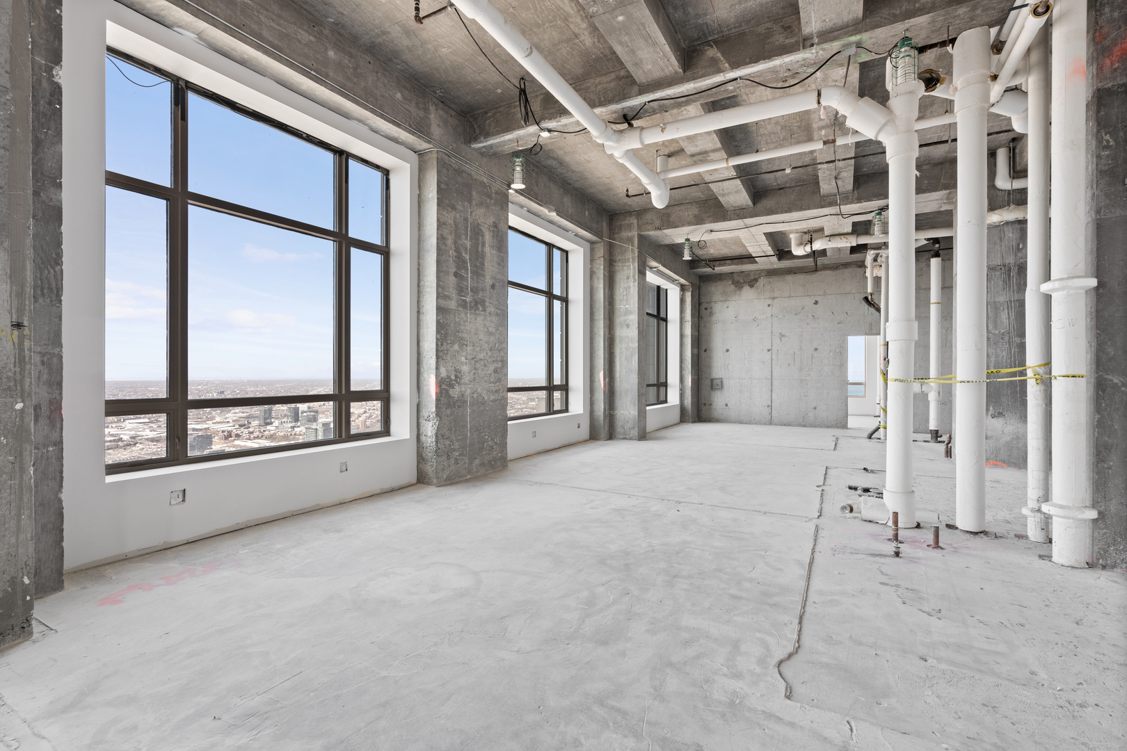 800 N Michigan Avenue Unit: PH67