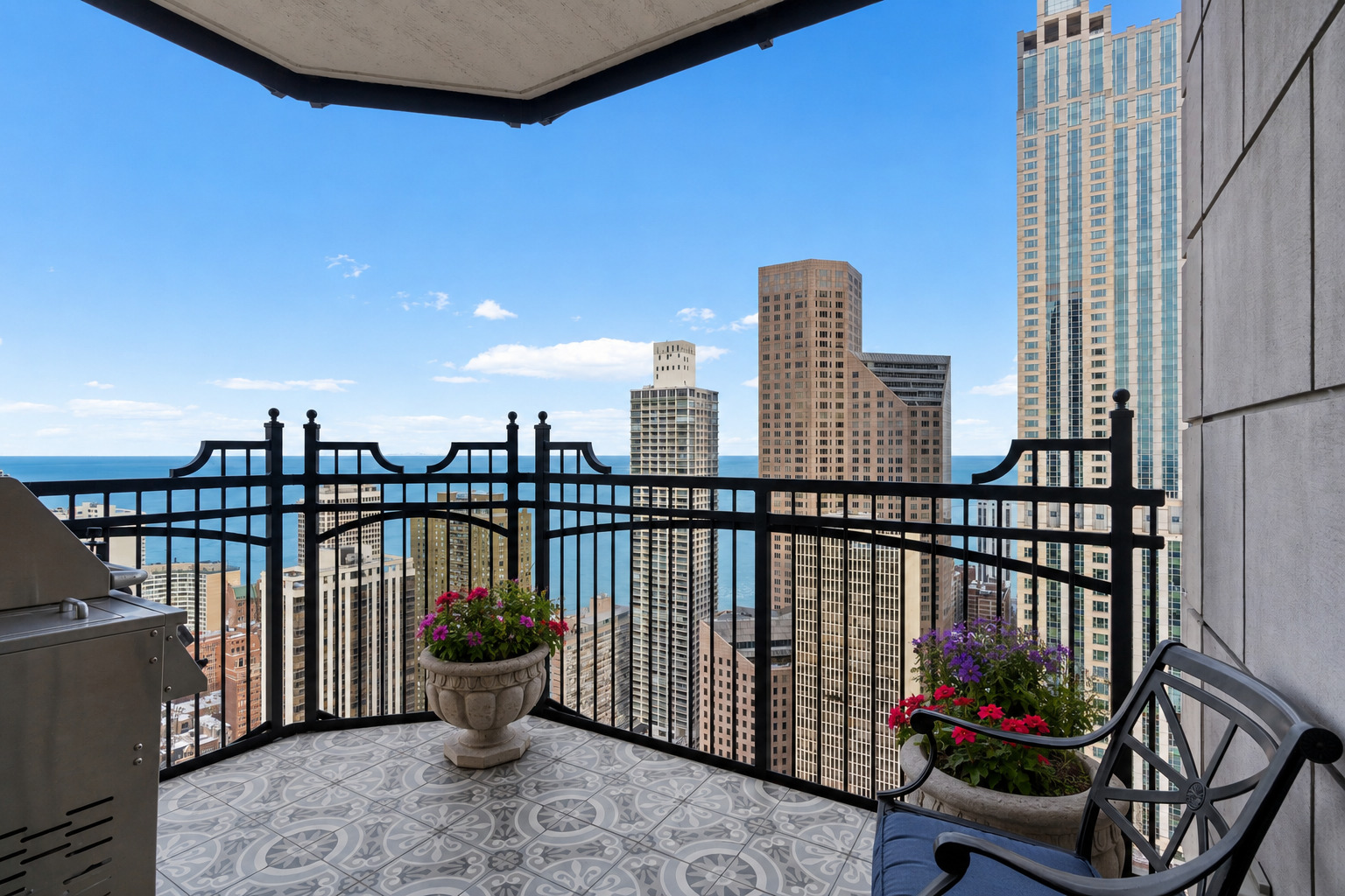 11 E Walton Street Unit: 4402