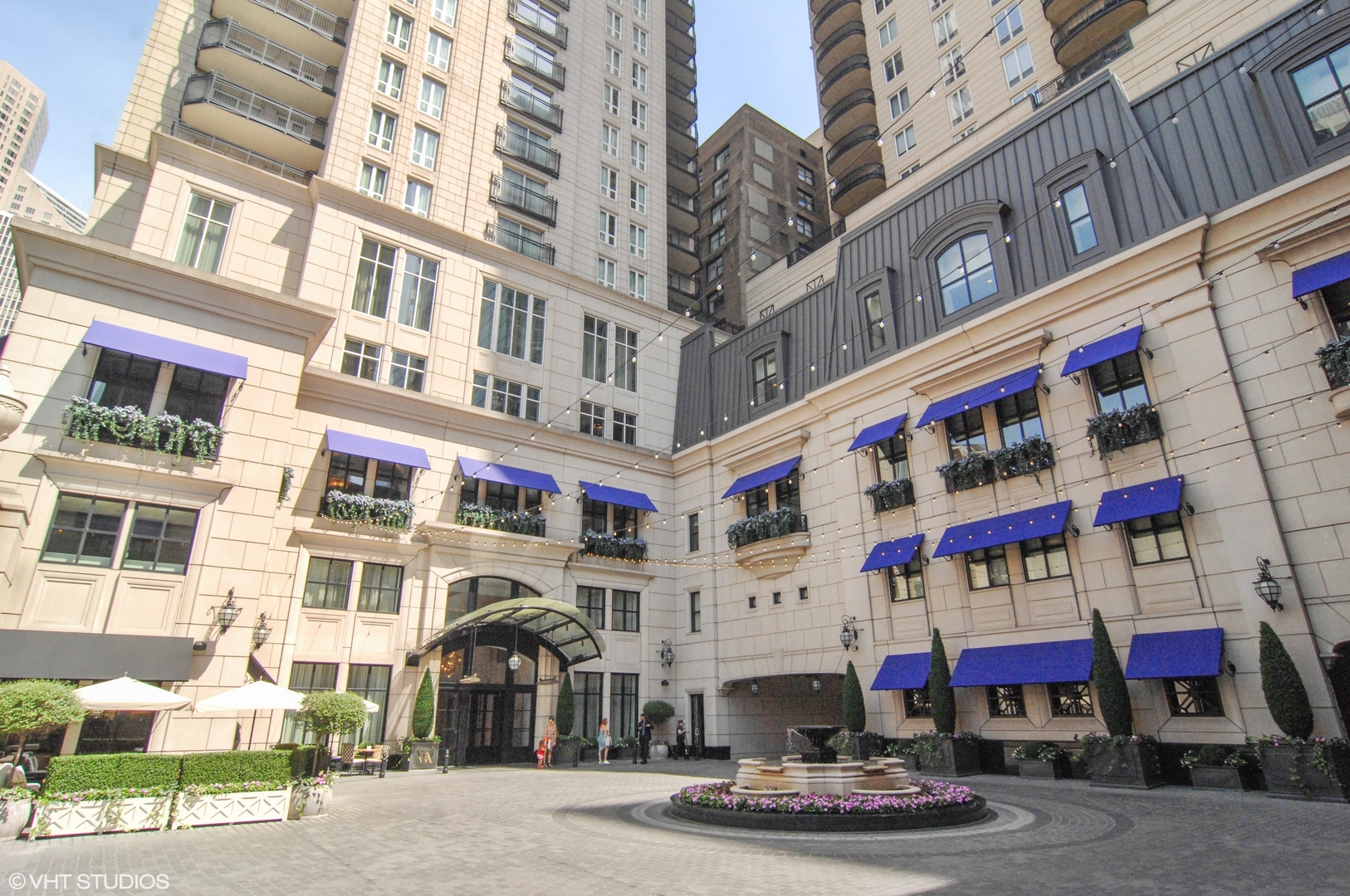 11 E Walton Street Unit: 4402