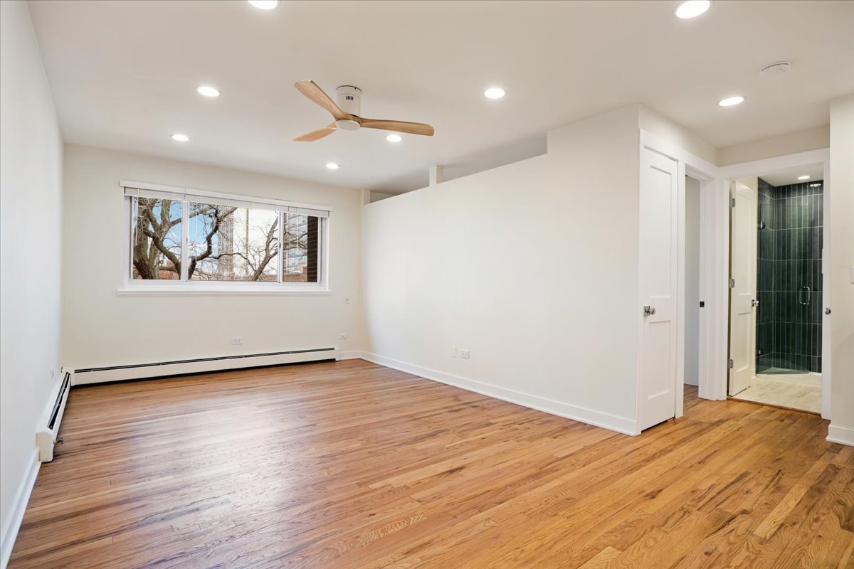 515 W Wrightwood Avenue Unit: 515
