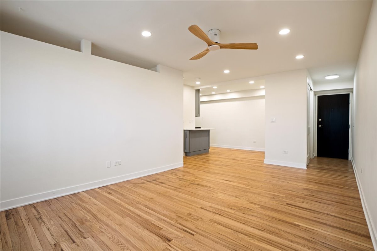 515 W Wrightwood Avenue Unit: 515