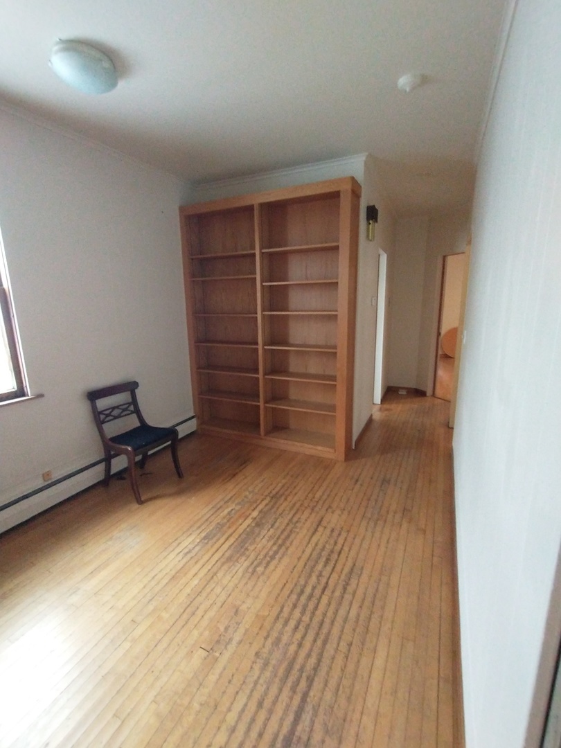 3646 W Wrightwood Avenue Unit: 2