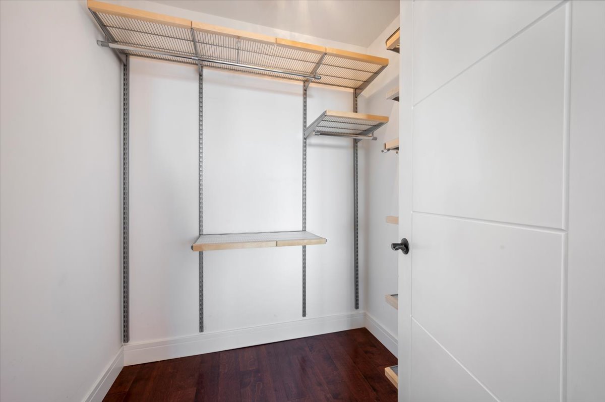 5855 N Sheridan Road Unit: 25G