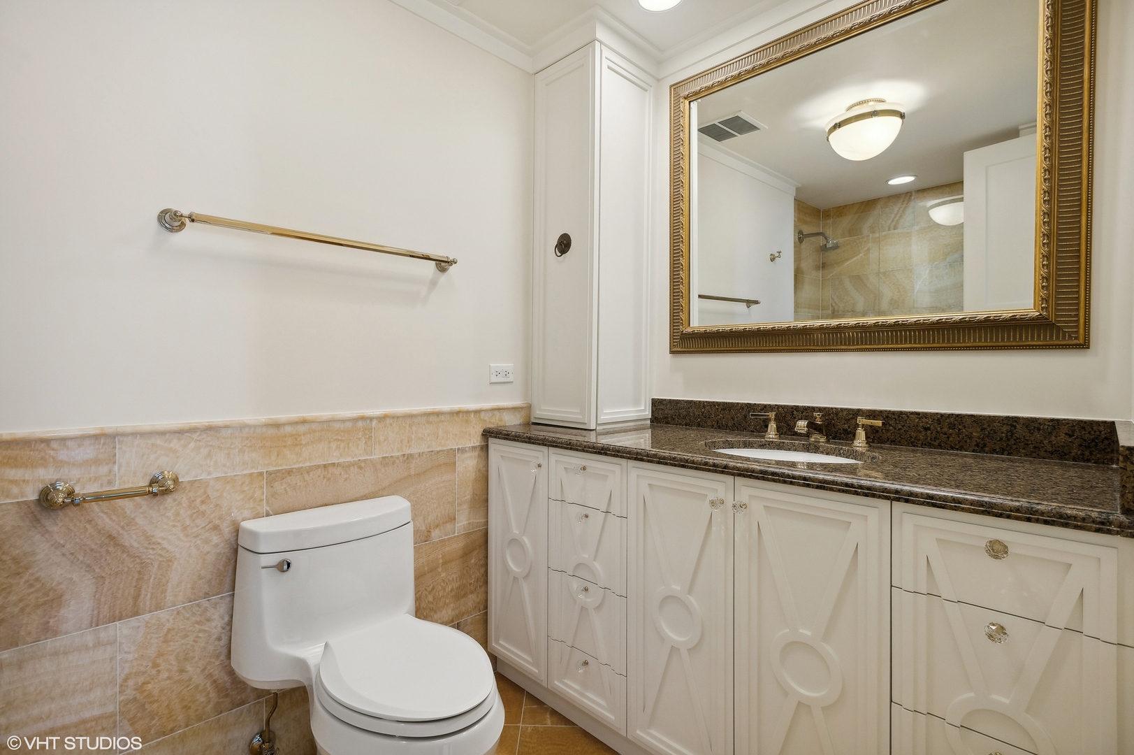 180 E PEARSON Street Unit: 5906