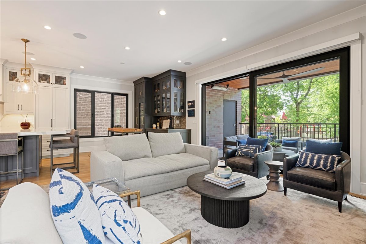 2207 N Orchard Street Unit: 1