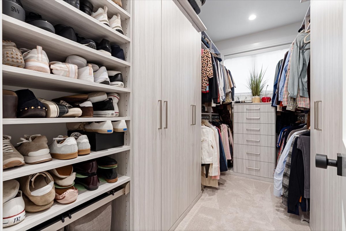 2207 N Orchard Street Unit: 1