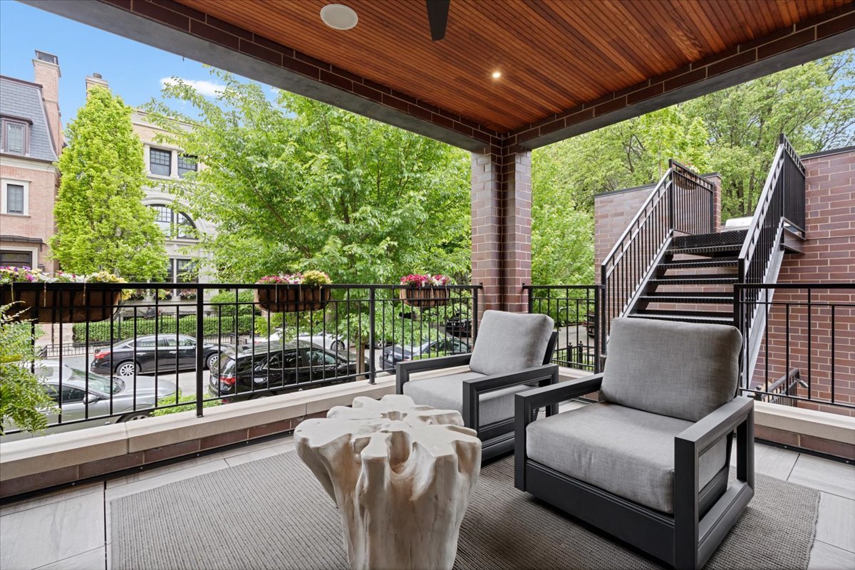 2207 N Orchard Street Unit: 1