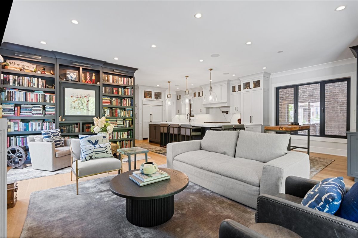 2207 N Orchard Street Unit: 1