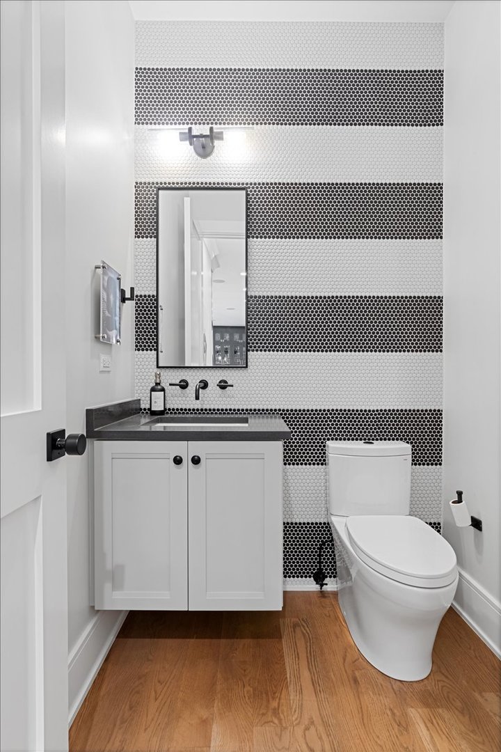 2207 N Orchard Street Unit: 1