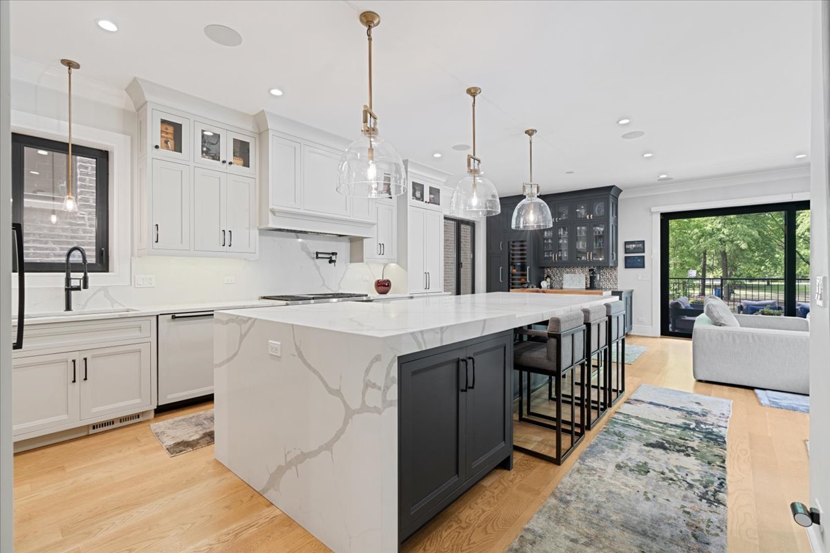 2207 N Orchard Street Unit: 1