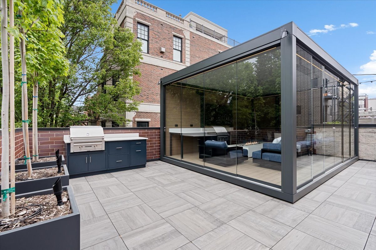 2207 N Orchard Street Unit: 1