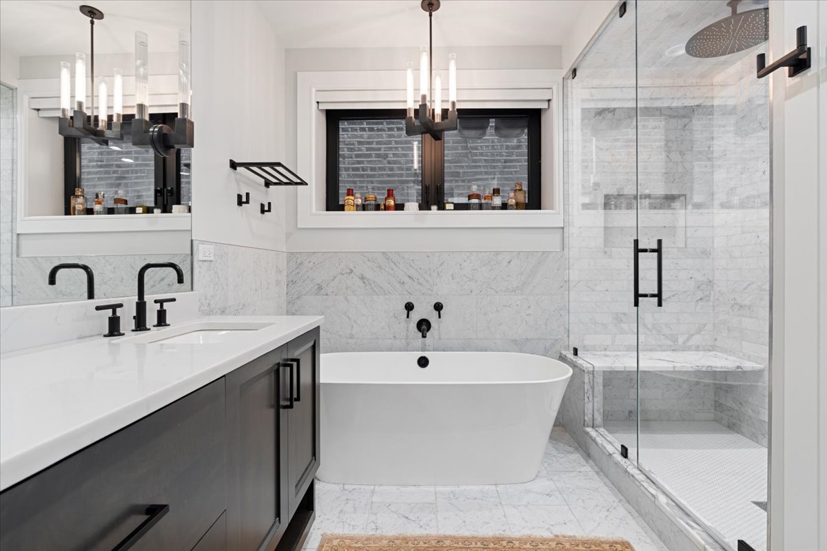 2207 N Orchard Street Unit: 1