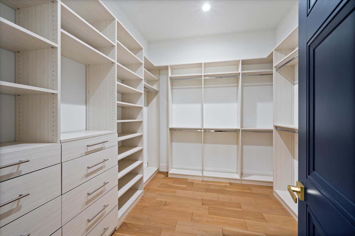 1425 W Fullerton Avenue Unit: 2N