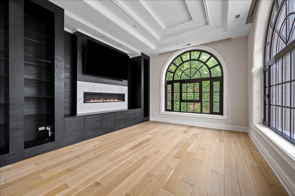 1425 W Fullerton Avenue Unit: 2N
