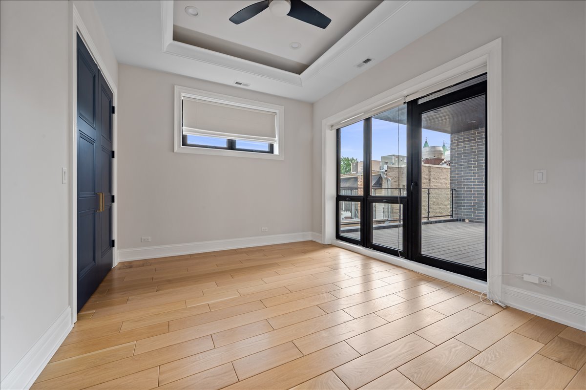 1425 W Fullerton Avenue Unit: 2N
