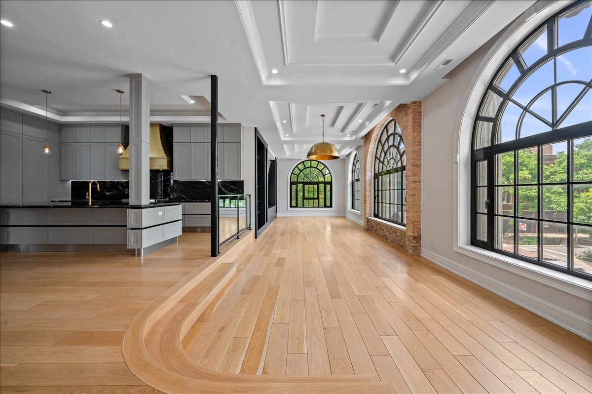 1425 W Fullerton Avenue Unit: 2N