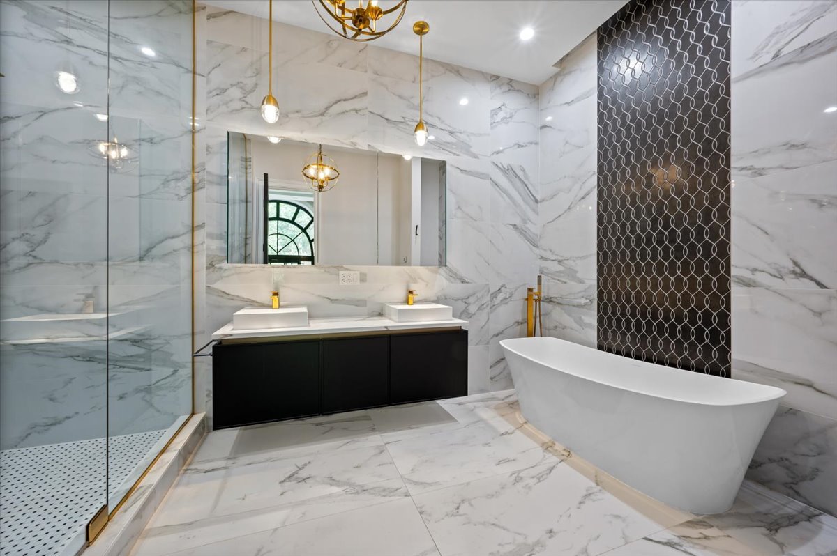1425 W Fullerton Avenue Unit: 2N