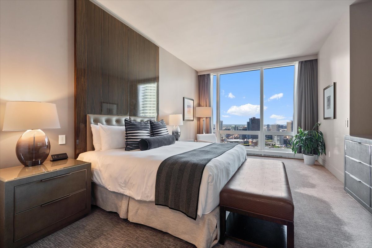 401 N Wabash Avenue Unit: 2222