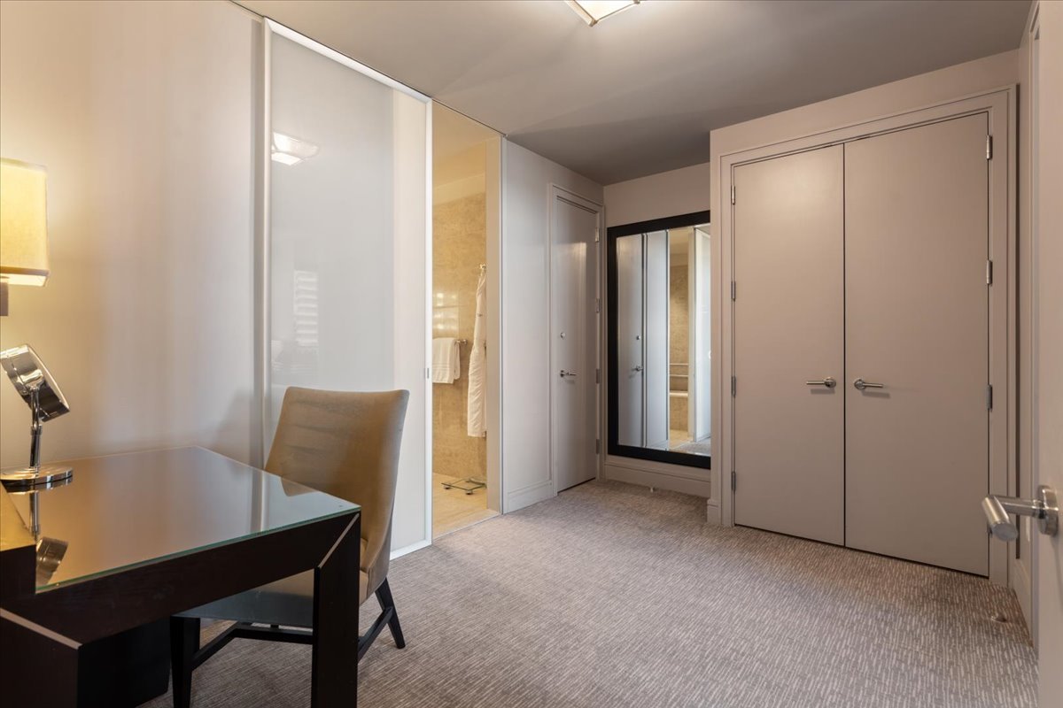 401 N Wabash Avenue Unit: 2222