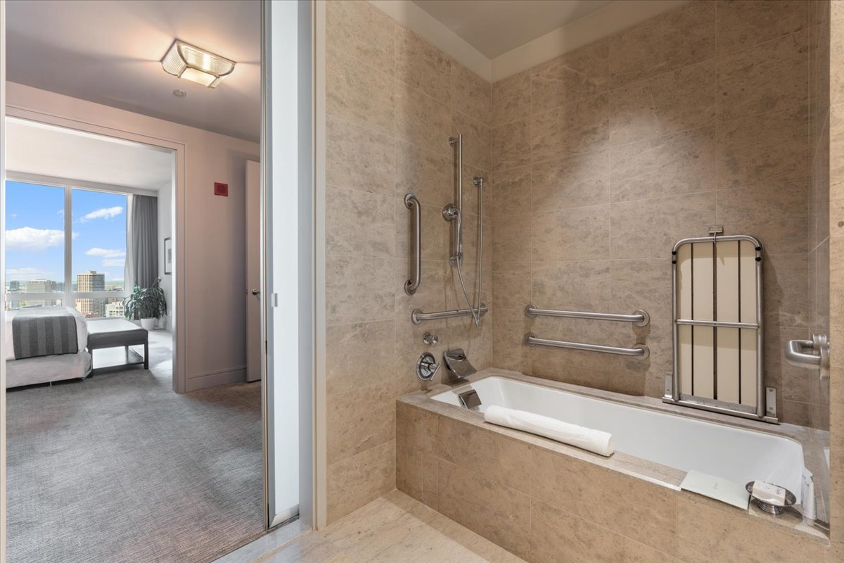 401 N Wabash Avenue Unit: 2222