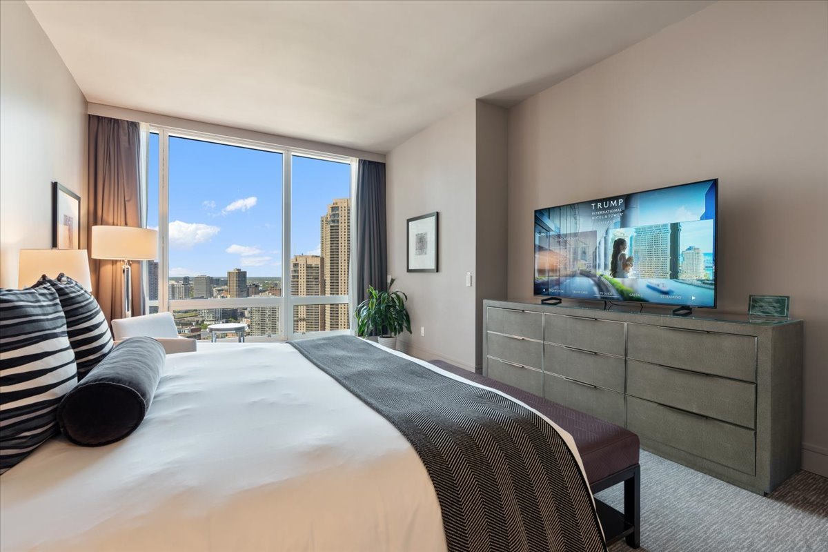 401 N Wabash Avenue Unit: 2222