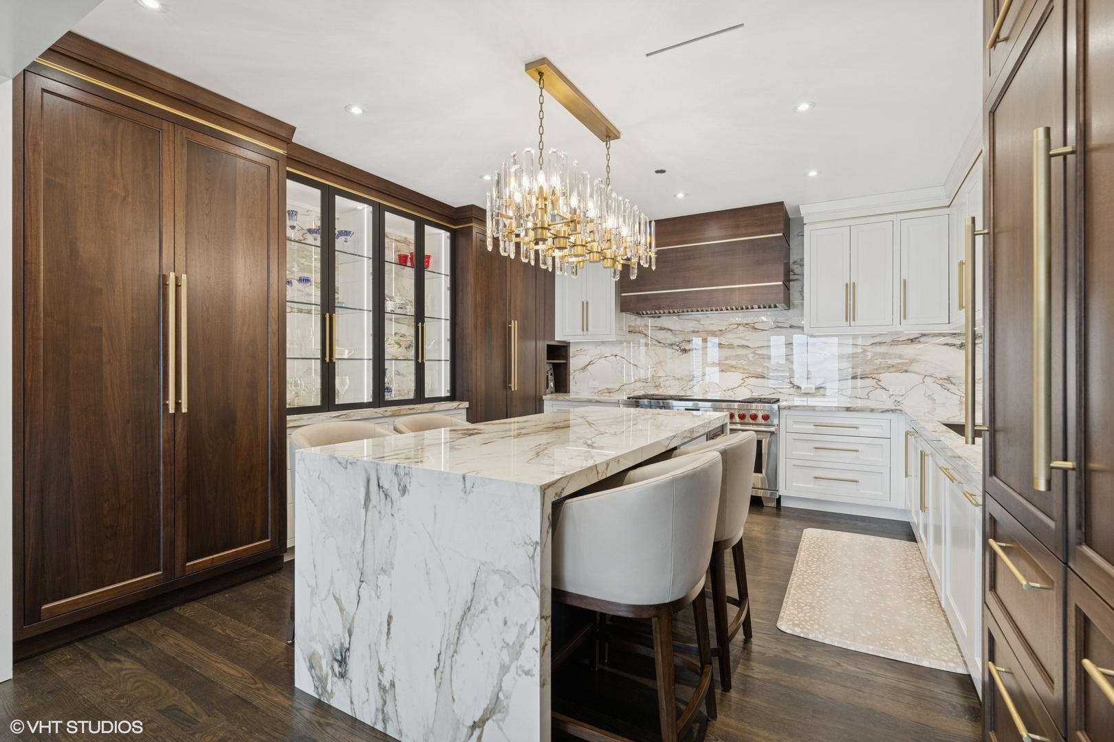 77 E Walton Street Unit: 24B