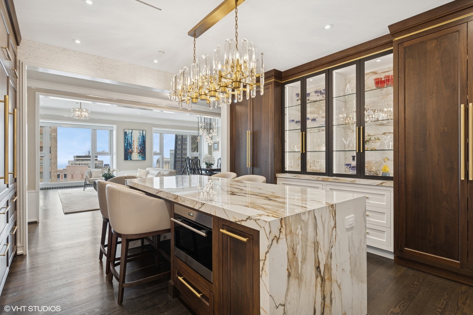 77 E Walton Street Unit: 24B