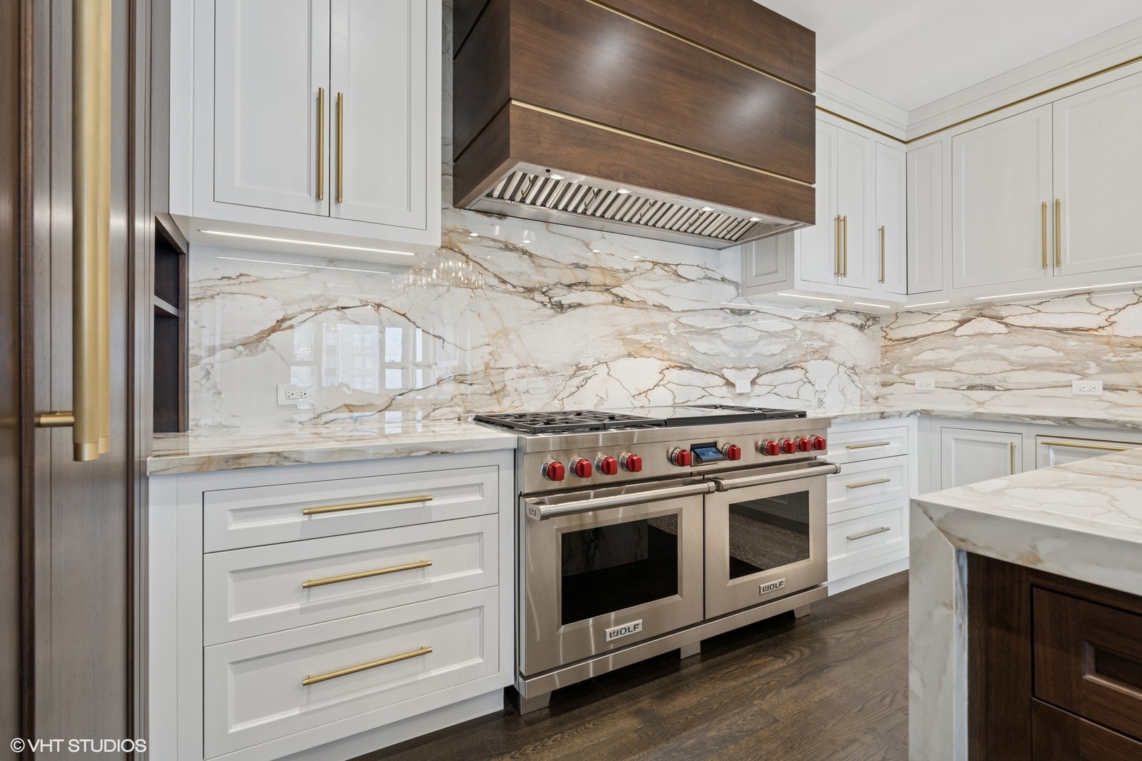 77 E Walton Street Unit: 24B