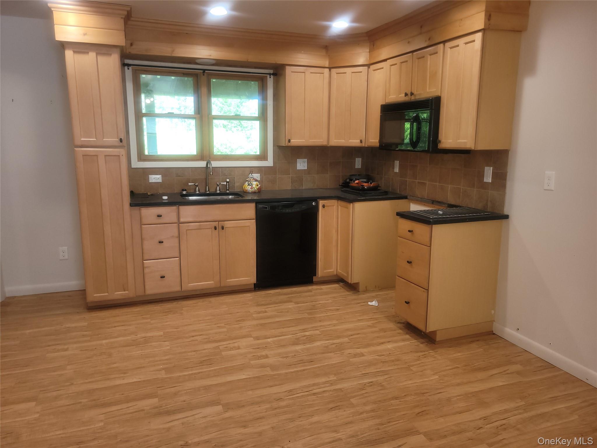 119 Hurleyville Main Street