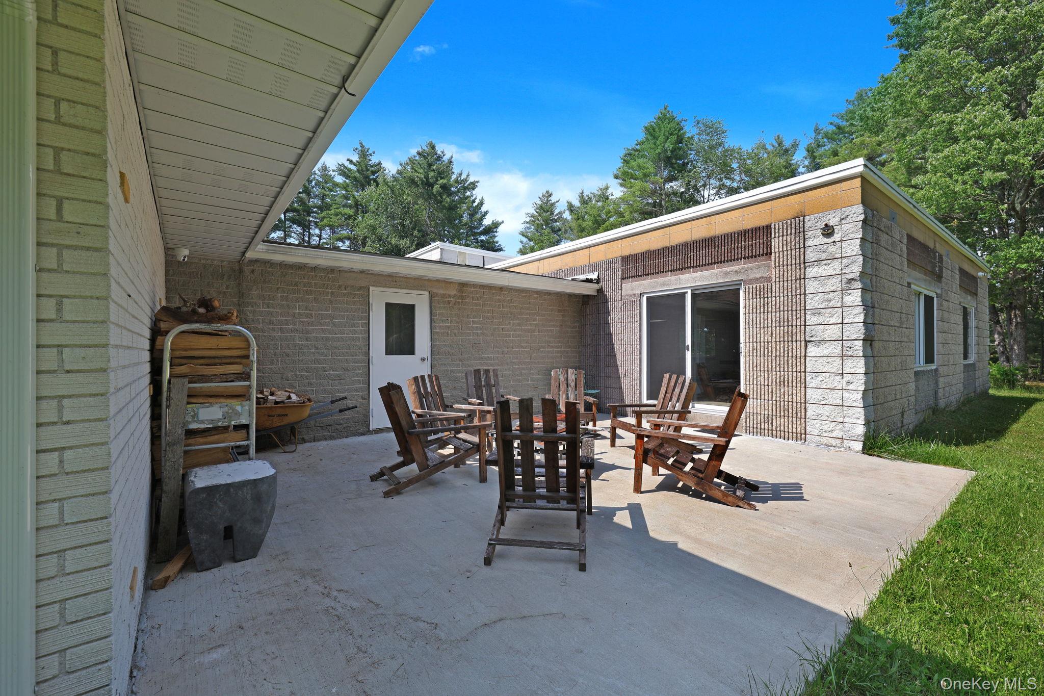 35 Kroeger Road