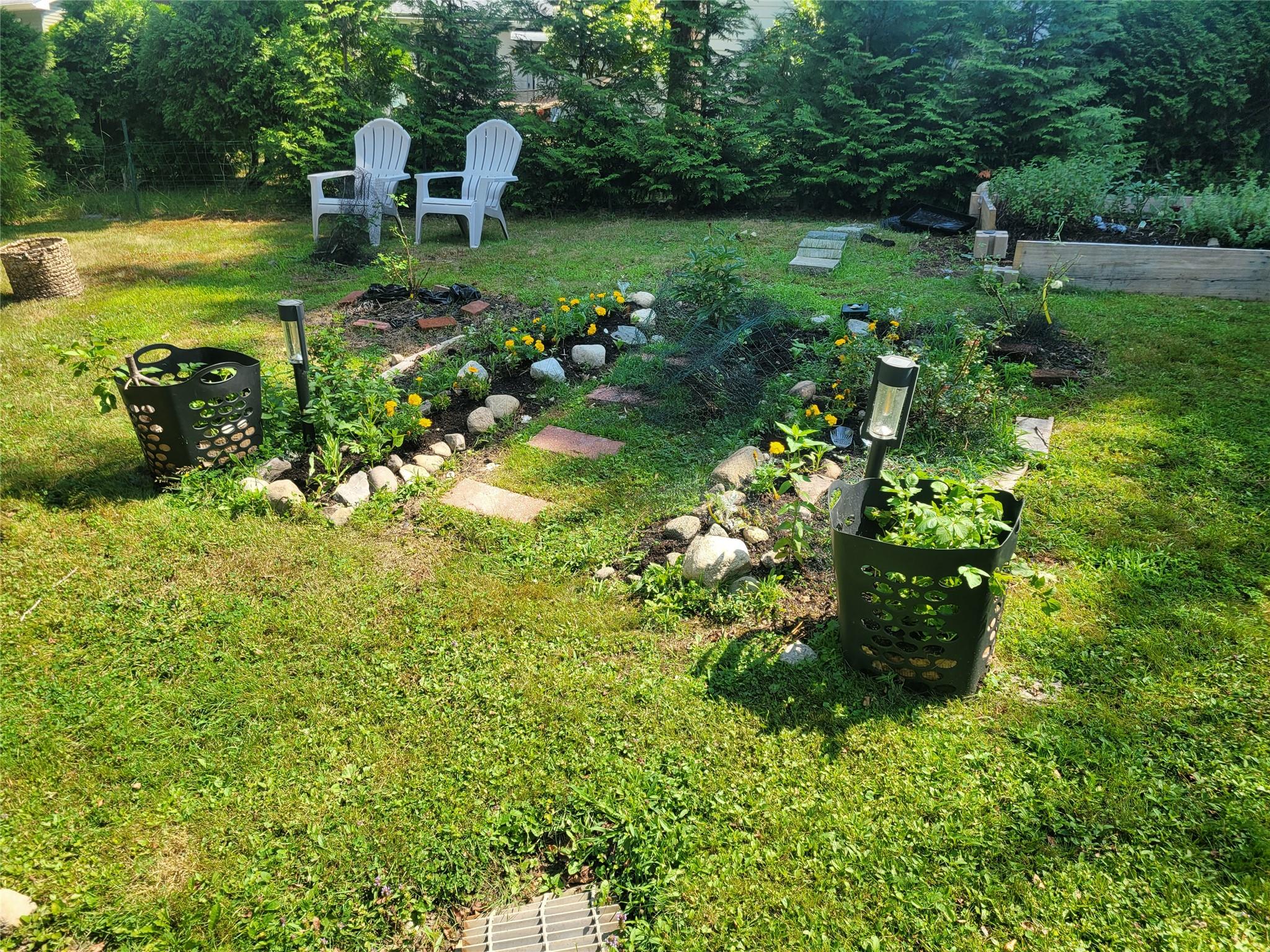 33 Crescent Circle