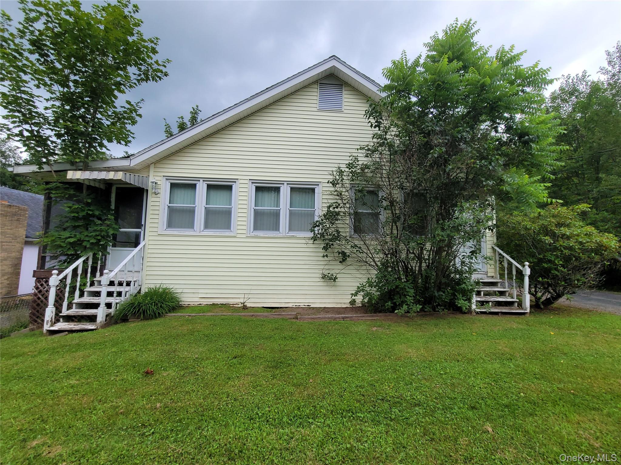 191 Hasbrouck A Road