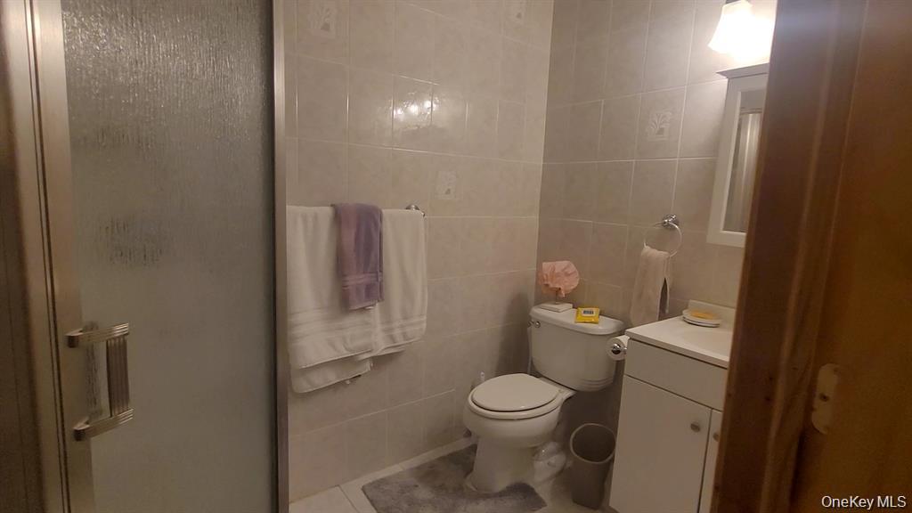 75 Krum Road Unit: 77