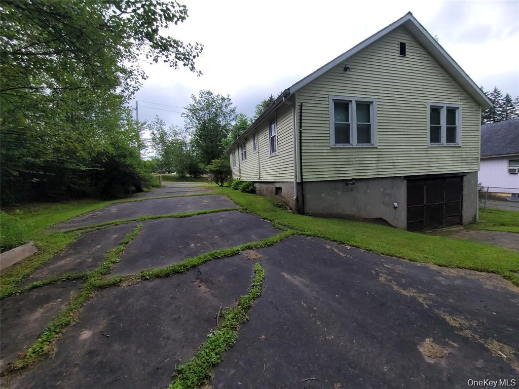 191 Hasbrouck A Road