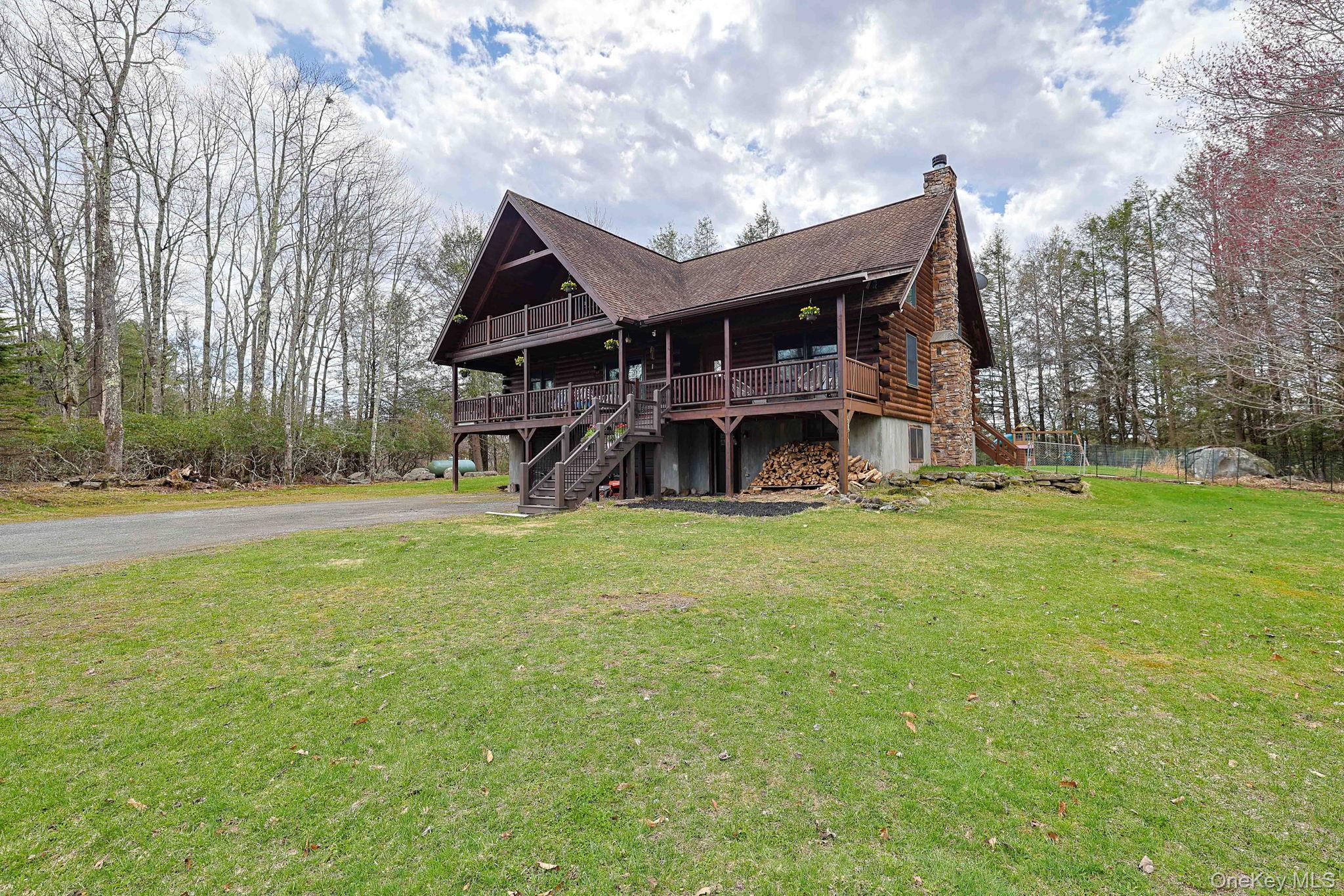412 Pine Grove Road