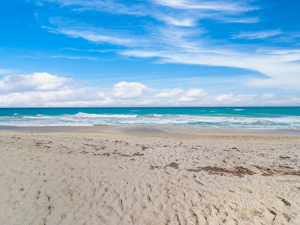 9650 S Ocean Drive 402