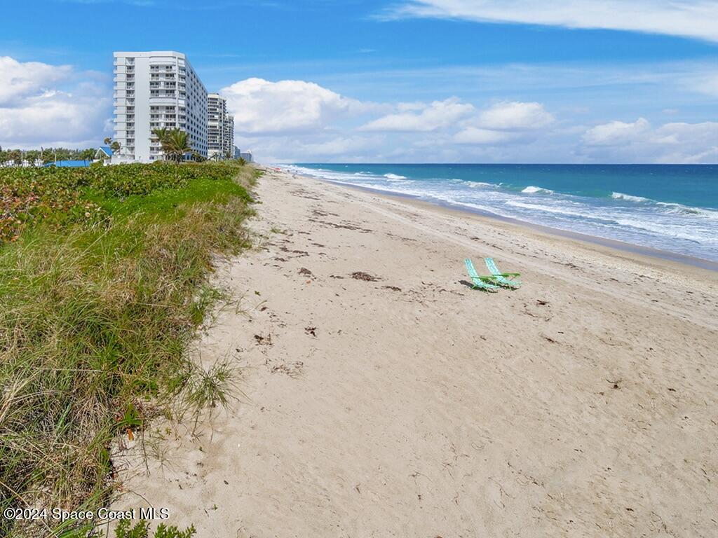 9650 S Ocean Drive 402