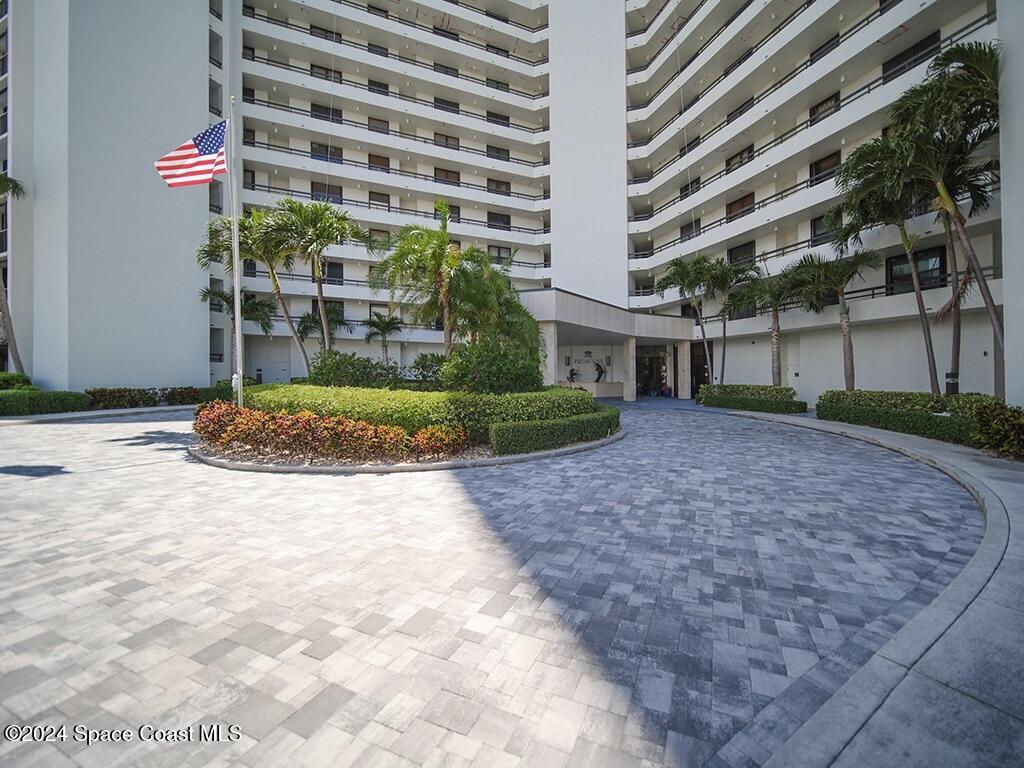 9650 S Ocean Drive 402