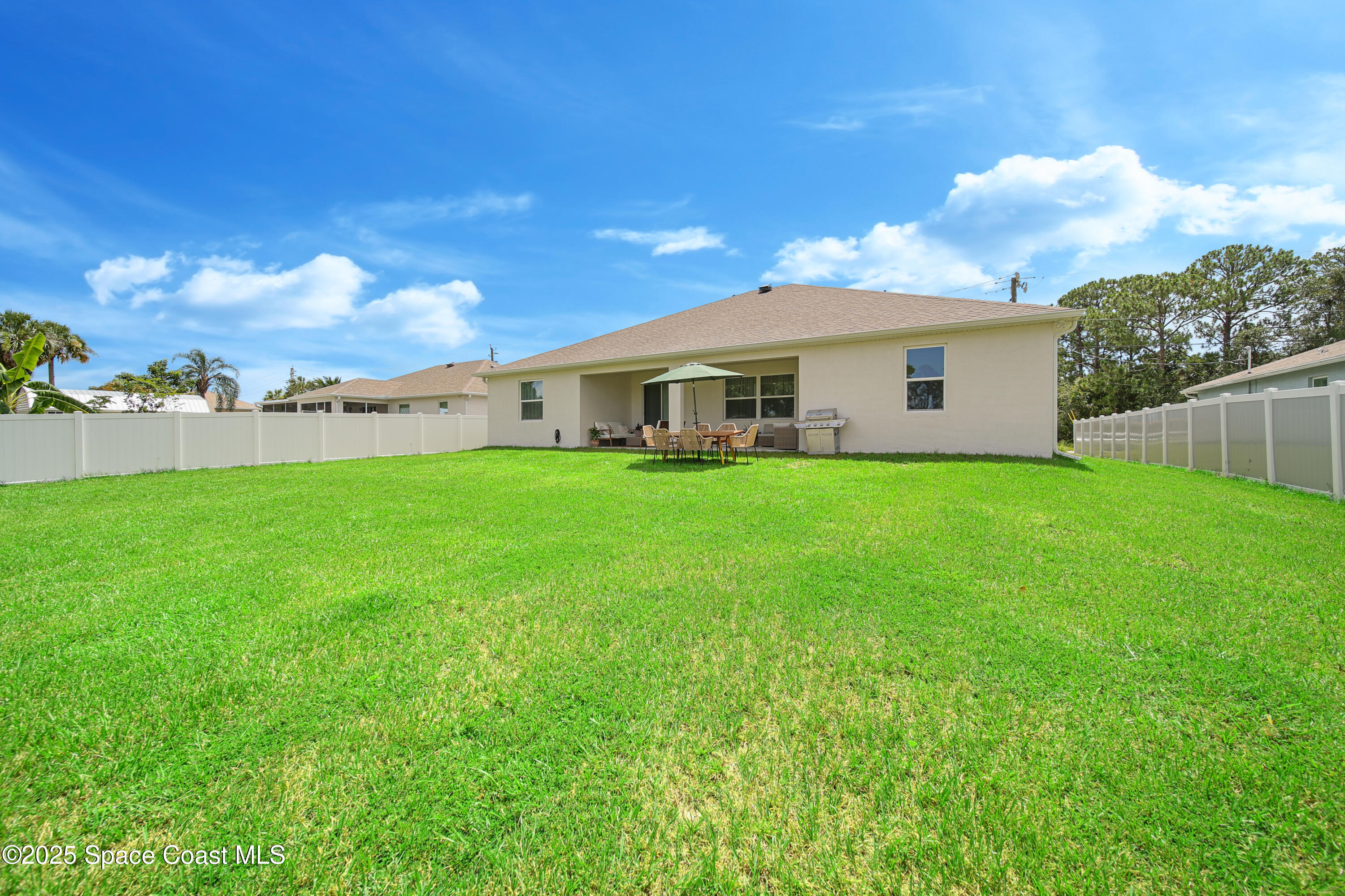 2306 SW Pamona Street