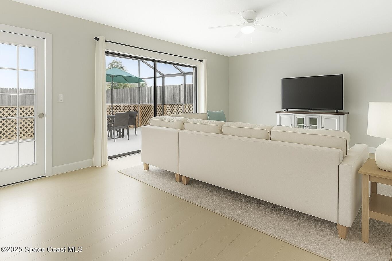 465 E Waverly Place 8b