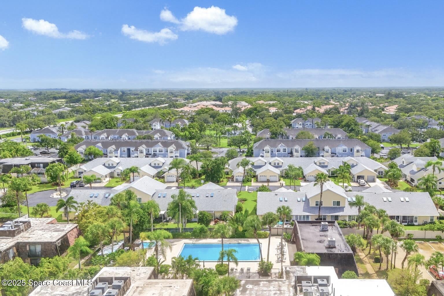 465 E Waverly Place 8b