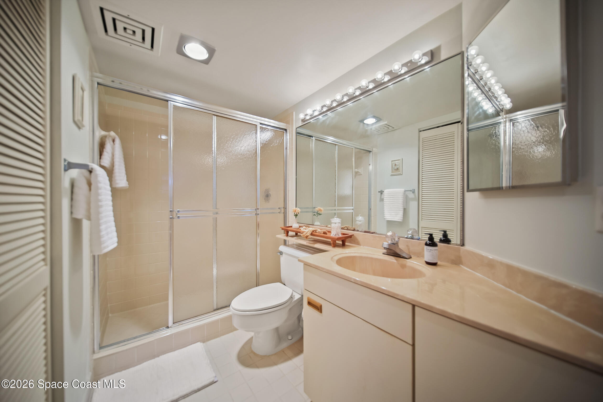 9650 S Ocean Drive 909