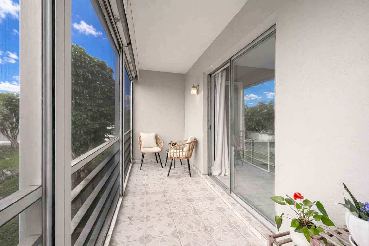 115 NE 202nd Terrace M20